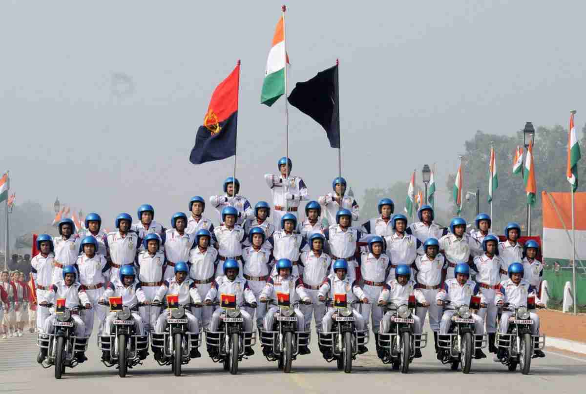 rajpath Republic Day bsf on enfields